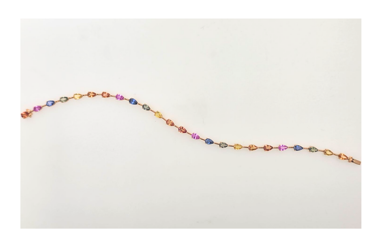 Pulsera en oro rosa con zafiros